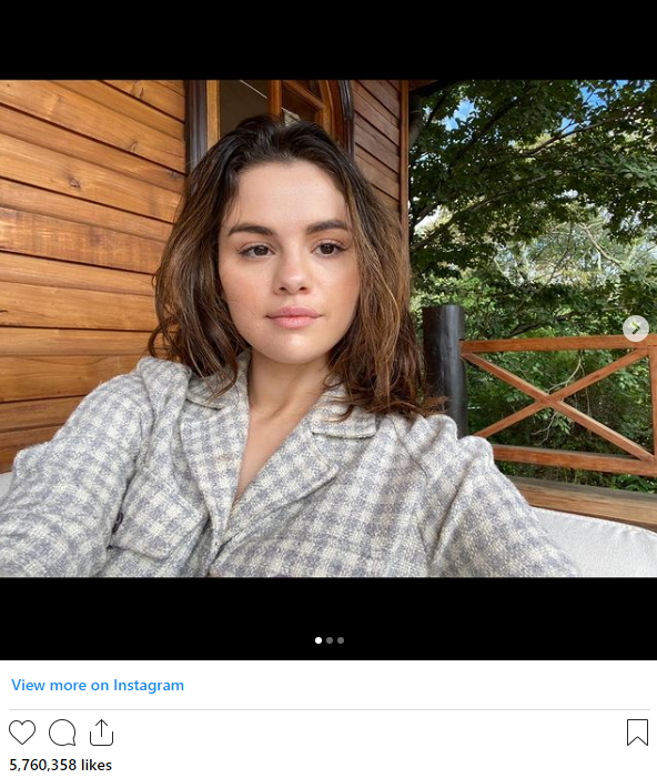 Selena Gomez's Outdoorsy Selfies Get Flirty Response